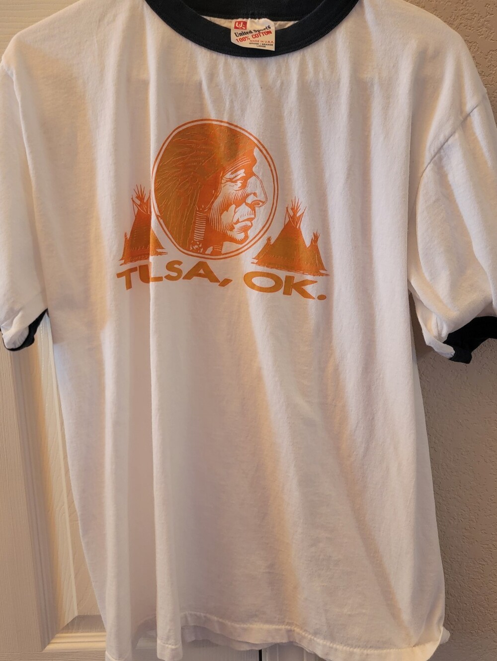 Vintage 80s Single Stitch Oklahoma Native American Tshirt